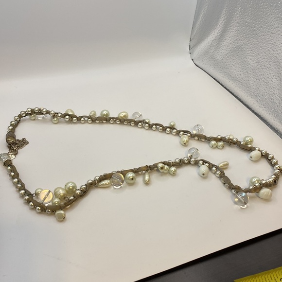 Chico’s Ribbon and Pearl silver tone bead 36” necklace w/ 4” ext - Picture 7 of 9